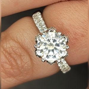 2 CT Moissanite Ring